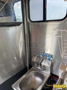 1994 P30 All-purpose Food Truck 21 Ohio Gas Engine for Sale