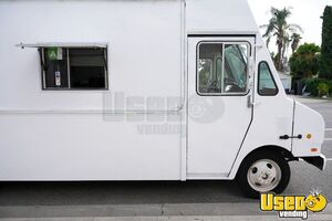1994 P30 All-purpose Food Truck All-purpose Food Truck Chargrill California Diesel Engine for Sale