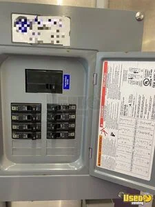 1994 P30 All-purpose Food Truck Breaker Panel Ohio Gas Engine for Sale