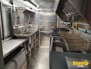 1994 P30 All-purpose Food Truck Diamond Plated Aluminum Flooring Maryland Gas Engine for Sale