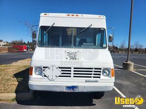 1994 P30 All-purpose Food Truck Diamond Plated Aluminum Flooring Virginia Gas Engine for Sale
