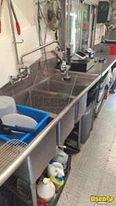1994 P30 All-purpose Food Truck Exterior Customer Counter North Carolina Gas Engine for Sale