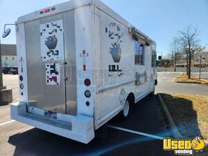 1994 P30 All-purpose Food Truck Exterior Customer Counter Virginia Gas Engine for Sale