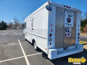 1994 P30 All-purpose Food Truck Exterior Lighting Virginia Gas Engine for Sale