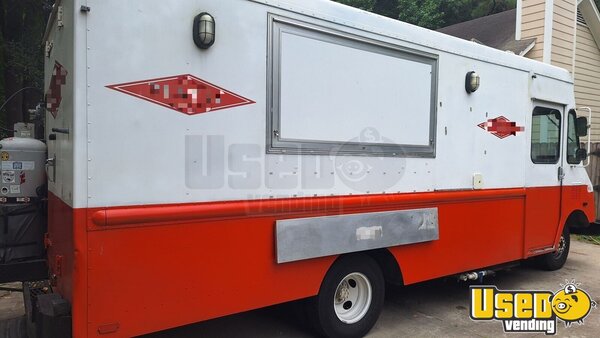 1994 P30 All-purpose Food Truck North Carolina Gas Engine for Sale