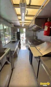 1994 P30 All-purpose Food Truck Slide-top Cooler New Jersey Gas Engine for Sale