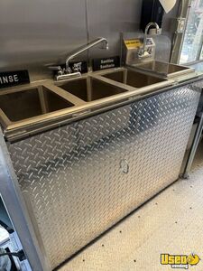 1994 P30 All-purpose Food Truck Transmission - Automatic New Jersey Gas Engine for Sale