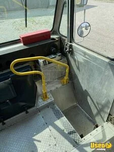 1994 P30 All-purpose Food Truck Transmission - Automatic Ohio Gas Engine for Sale