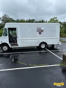 1994 P30 All-purpose Food Truck Transmission - Automatic Virginia Gas Engine for Sale