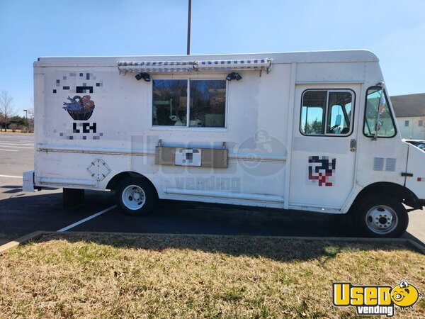 1994 P30 All-purpose Food Truck Virginia Gas Engine for Sale