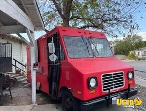 1994 P30 Kitchen Food Truck All-purpose Food Truck Concession Window Texas for Sale