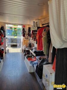 1994 P30 Mobile Boutique Interior Lighting Ohio Gas Engine for Sale