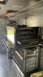 1994 P30 Pizza Food Truck Insulated Walls Florida Gas Engine for Sale