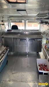1994 P30 Pizza Food Truck Removable Trailer Hitch Florida Gas Engine for Sale