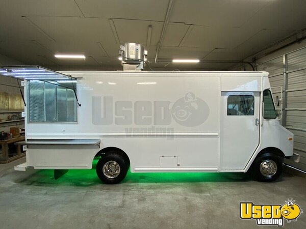 1994 P30 Step Van Food Truck All-purpose Food Truck Oregon Gas Engine for Sale