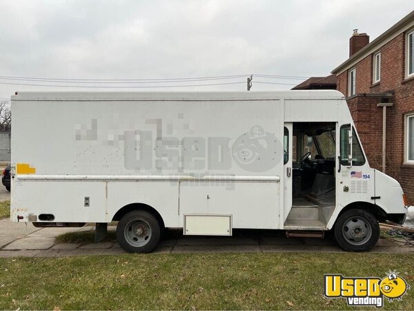 1994 P30 Step Van For Conversion Stepvan Michigan Diesel Engine for Sale
