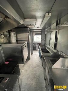 1994 P30 Step Van Kitchen Food Truck All-purpose Food Truck Concession Window Utah Gas Engine for Sale