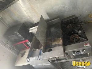 1994 P30 Step Van Kitchen Food Truck All-purpose Food Truck Diamond Plated Aluminum Flooring Utah Gas Engine for Sale