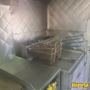 1994 P30 Step Van Kitchen Food Truck All-purpose Food Truck Exterior Customer Counter Texas Diesel Engine for Sale