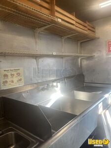 1994 P30 Step Van Kitchen Food Truck All-purpose Food Truck Exterior Lighting Oregon Diesel Engine for Sale