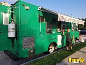 1994 P30 Step Van Kitchen Food Truck All-purpose Food Truck Massachusetts Diesel Engine for Sale
