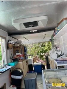 1994 P30 Utility Master All-purpose Food Truck Interior Lighting Florida Gas Engine for Sale