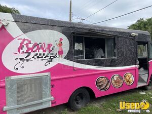1994 P39 All-purpose Food Truck Cabinets Florida Gas Engine for Sale