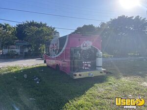 1994 P39 All-purpose Food Truck Concession Window Florida Gas Engine for Sale