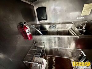 1994 P40 - Workhorse P-series All-purpose Food Truck Hand-washing Sink Texas Gas Engine for Sale