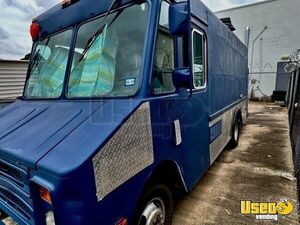 1994 P40 - Workhorse P-series All-purpose Food Truck Insulated Walls Texas Gas Engine for Sale