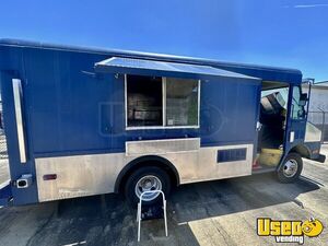 1994 P40 - Workhorse P-series All-purpose Food Truck Removable Trailer Hitch Texas Gas Engine for Sale