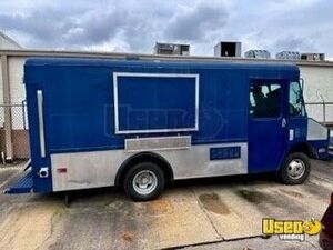 1994 P40 - Workhorse P-series All-purpose Food Truck Removable Trailer Hitch Texas Gas Engine for Sale