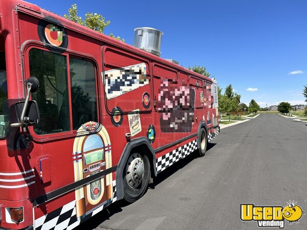 1994 Phantom Kitchen Food Bus All-purpose Food Truck Colorado Diesel Engine for Sale