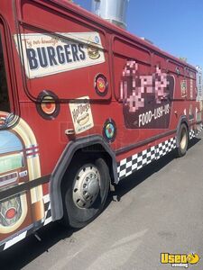 1994 Phantom Kitchen Food Bus All-purpose Food Truck Refrigerator Colorado Diesel Engine for Sale