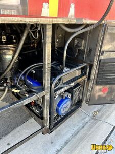 1994 Phantom Kitchen Food Bus All-purpose Food Truck Steam Table Colorado Diesel Engine for Sale