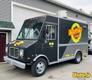 1994 Step Van Food Truck All-purpose Food Truck Cabinets Massachusetts Gas Engine for Sale