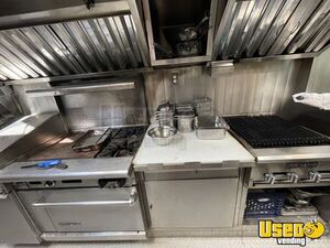 1994 Step Van Kitchen Food Truck All-purpose Food Truck Exterior Customer Counter California Gas Engine for Sale