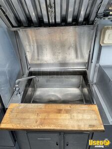 1994 Step Van Kitchen Food Truck All-purpose Food Truck Fresh Water Tank California Gas Engine for Sale