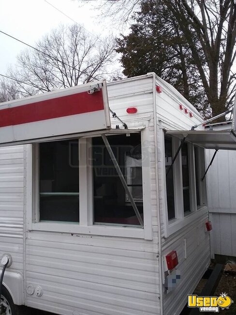 1994 Trailer Coach Kitchen Food Concession Trailer Kitchen Food Trailer Michigan for Sale