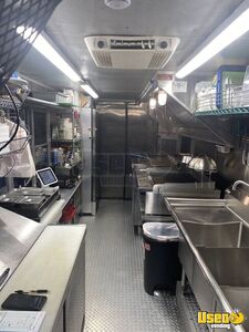 1994 Utilimaster All-purpose Food Truck Exterior Customer Counter Texas Diesel Engine for Sale