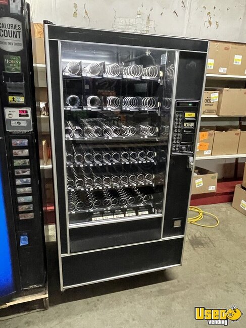 1995 113 Automatic Products Snack Machine Mississippi for Sale