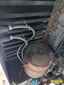 1995 1652-sc Step Van Kitchen Food Truck All-purpose Food Truck Exhaust Fan Wisconsin Diesel Engine for Sale