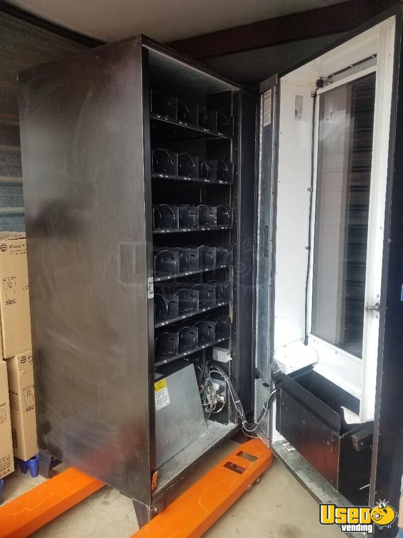 AMS 35 VCF Soda Combo Electrical Glassfront Vending Machine for Sale