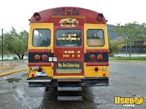1995 Bus All-purpose Food Truck Stainless Steel Wall Covers British Columbia Diesel Engine for Sale