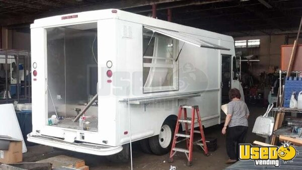 1995 Chevrolet P30 All-purpose Food Truck Florida Gas Engine for Sale