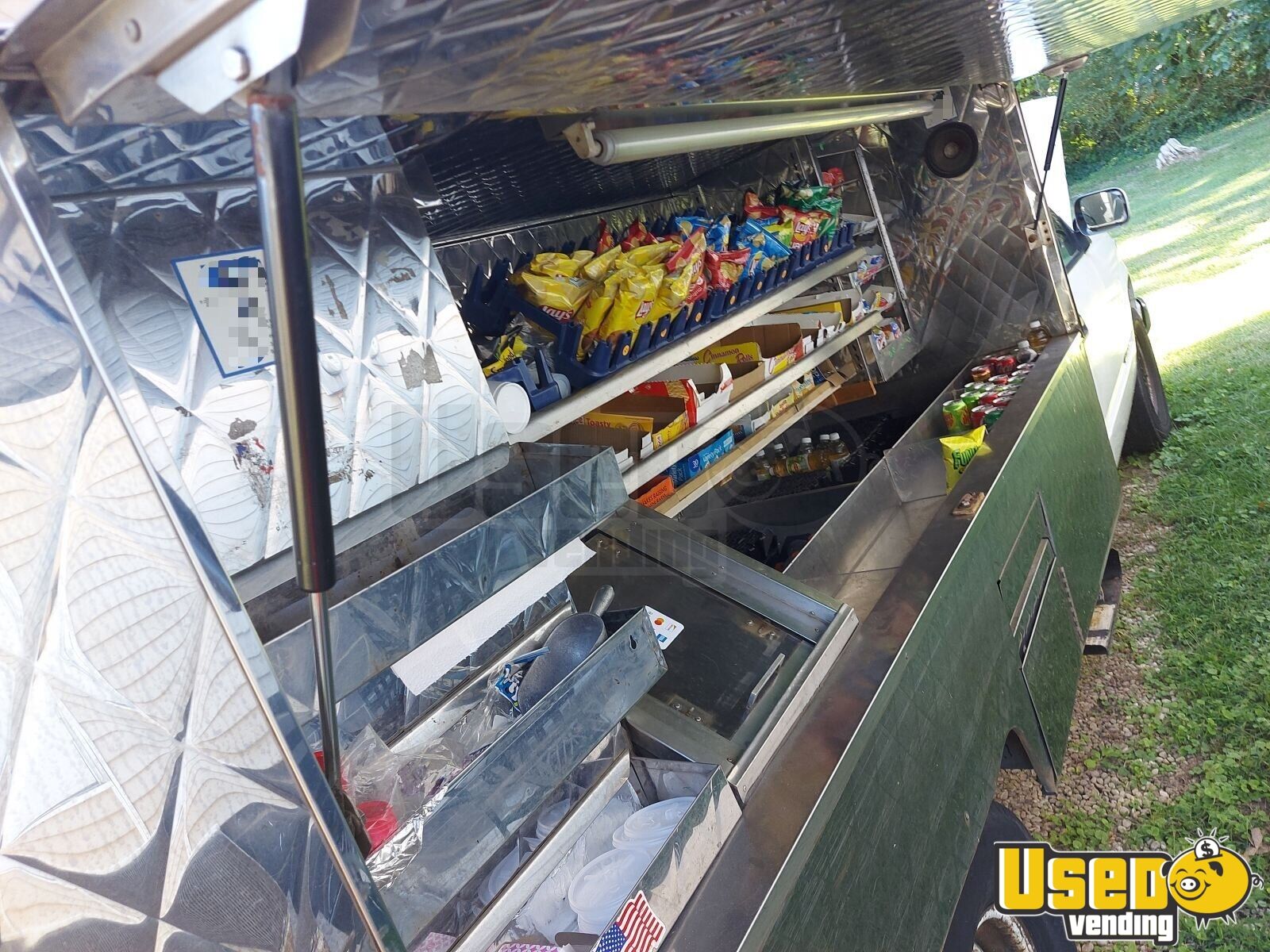 Inspected Chevy Cheyenne 3500 Lunch Serving Canteen Food Truck + Route