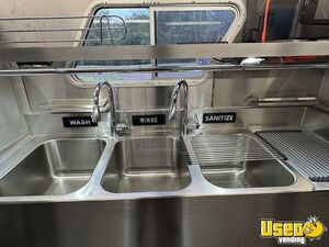 1995 Cyclone All-purpose Food Truck Steam Table Virginia Diesel Engine for Sale