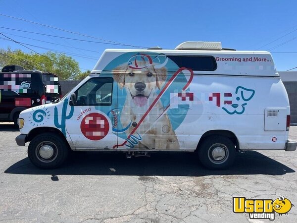 1995 E-350 Pet Grooming Truck Pet Care / Veterinary Truck Arizona Gas Engine for Sale