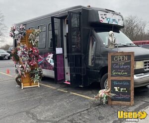 LOW MILES Ford E350 Mobile Boutique Retail or Gift Shop Bus for Sale in Ohio!