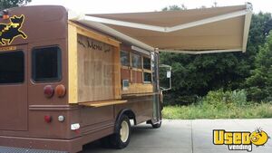 1995 Food Truck All-purpose Food Truck Removable Trailer Hitch California Diesel Engine for Sale